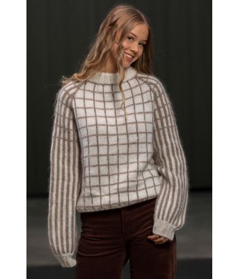 India rutete strikkegenser - Viking 2203-08