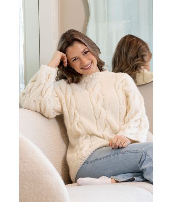 Vigdel strikkegenser med flettemønster - Viking 2305-09