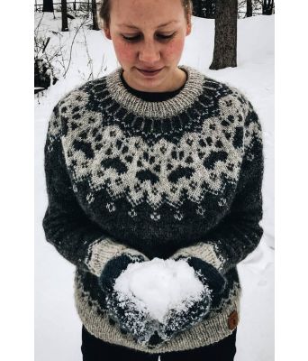 Winterfox grå islandsk strikkegenser med ulvepoter