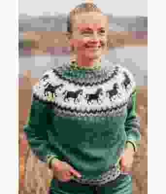 Jadegrønn hestegenser - Strikkia 021-035-336 