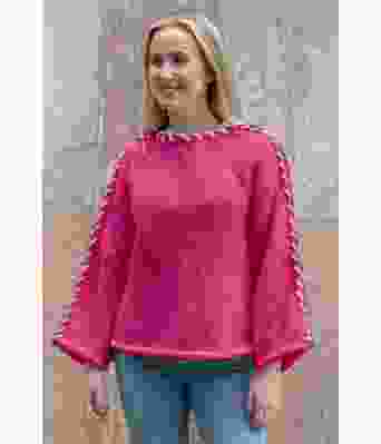 Cerise Sorbonne stitch genser med naturhvite sting - Strikkia 2023-015-362302