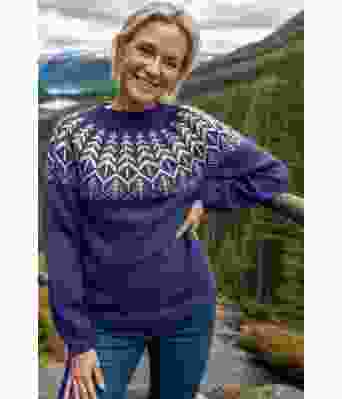 Marineblå Skogsgenser med grønt mønster - DLG 24-008-SU34063462