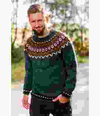 Flaskegrønn riddarigenser med rustbrunt mønster - Istex 91002