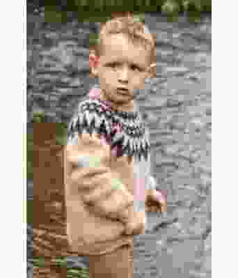 Æsa islandsk barnegenser i stråfarge - Istex 590021 / Lopidesign 41-25-1418