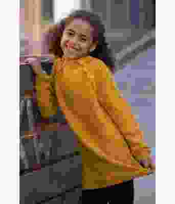 Agnes strikket genser med knapper til jente - Viking 1825-05