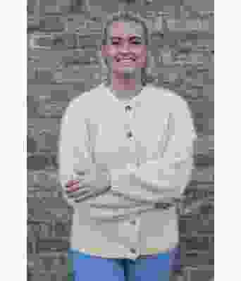 Amalies kosejakke i naturhvit - DLG-021-006E