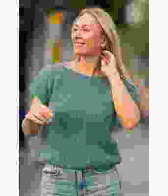 Fluffy t-shirt i mørk jadegrønn - Belfilato 23-012-47941