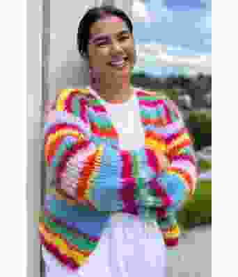 Brun hestegenser - Strikkia 2021-035H