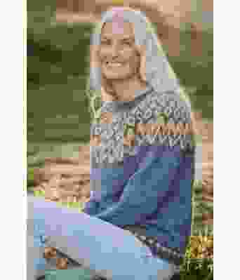 Blå riddarigenser med gult mønster - LL0033