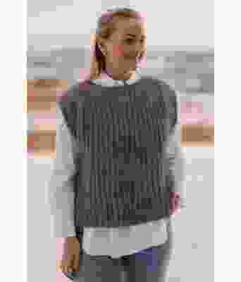 Brun Anytime slipover strikket vest - Strikkia 2022-003D