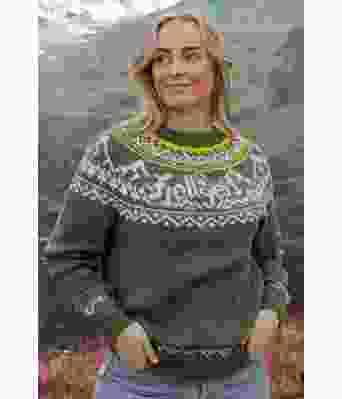 Mosegrønn Fjellgeitgenser med gule detaljer - DLG 22-005-532B