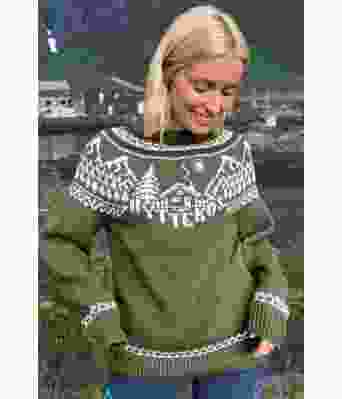 Mosegrønn Hyttekosgenser med burgunder detaljer - DLG 22-009-532A