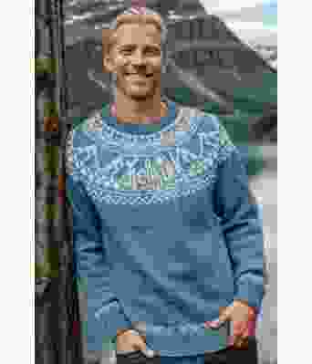 Fjellbukkgenseren i lys denim - DLG 22-010-SU34373402