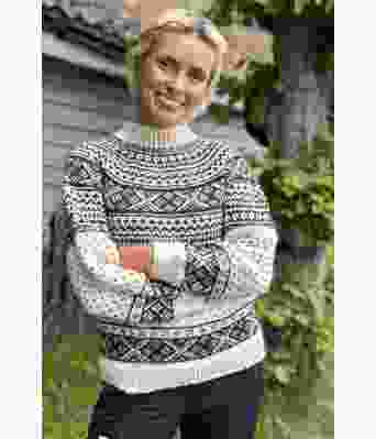 Pålgenseren i naturhvit med koks mønster - DLG 23-011-SU34003427