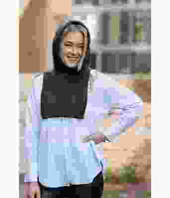 Vinde hette med hals i koksgrå - DLG 23-028-3427