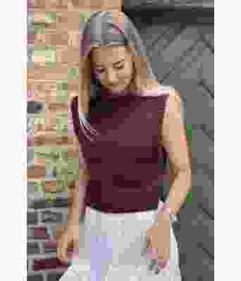 Plommefarget Kalsitt strikket vest - DSA 101-03C