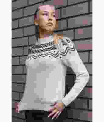 Hvit Ivalo genser - DSA 107-02