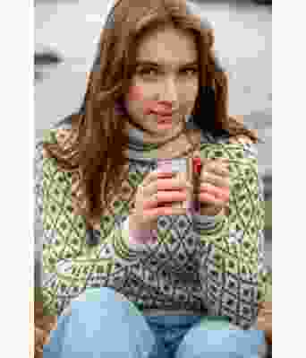 Islender genser til dame med grønt mønster - DSA 109-01