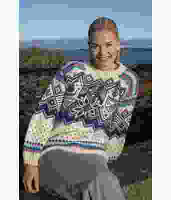 Naturhvit VM genser Trondheim 2025 - DSA 126-01