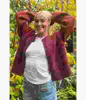 Øyunnjakka i mørk vinrød - ØK 02-05