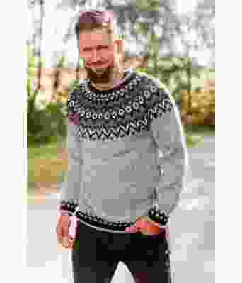 Grå riddari genser med mørkegrått/sort mønster - Istex 91002