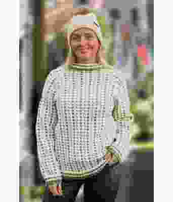 Islender med raglan med grønt mønster - Strikkia 2020-030H
