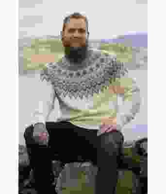 Kraft naturhvit strikkegenser med rundfelling - Viking 2127-6D