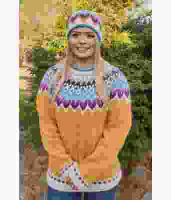 Gul fargerik riddari genser - LL0040