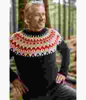 Svart riddarigenser med grått og rødt mønster - LL0104