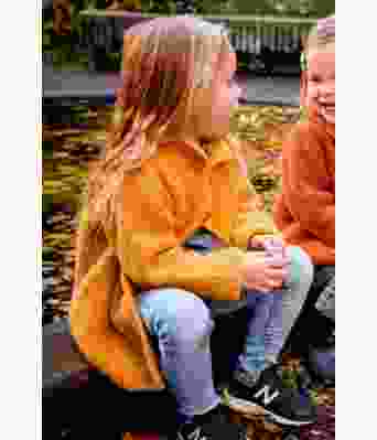 Perla gul barnejakke i perlestrikk - Lopi 37-14