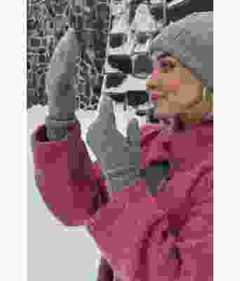 Grå Jomfruland votter - Øyunn Krogh OK 06-15