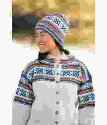 Sara strikket lue til dame - Viking 2001-10A