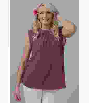 Strikket topp uten ermer med flettemønster - Viking 1609-13