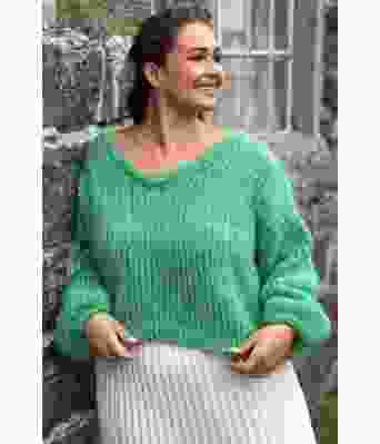 Charlottes eplegrønne chunky mohairgenser - Strikkia 2021-027-VGM534