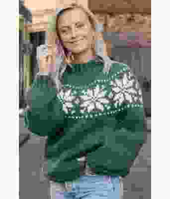 Jadegrønn chunky stjernegenser - Strikkia 2022-011-336