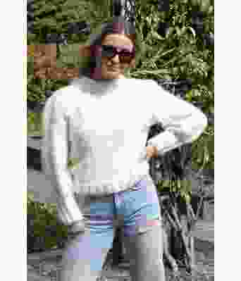 Saras favorittgenser - Strikkia 2022-015B