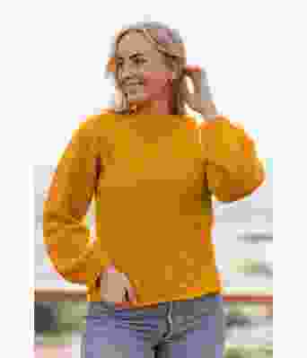 Okergul Easy peasy genser i natur - Strikkia 2022-016-345