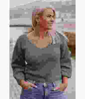 Jadegrønn Soft dreams bluse - Strikkia 2022-030-336