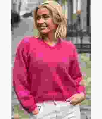 Cerise Manhattan sweater - Strikkia 2023-012-363