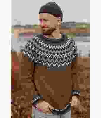 Brun islandur - Strikkia 2023-022-508A