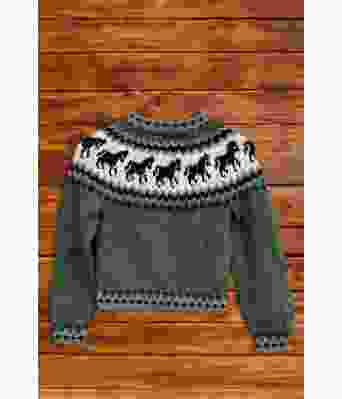 Grønn hestegenser til barn - Strikkia 2023-027-534513