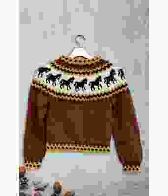 Rustfarget genser med hestemønster til barn - Strikkia 2023-027-553545