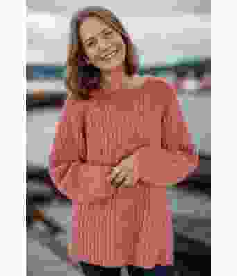 Easyoing sweater i lakserosa - Strikkia 2024-036-349