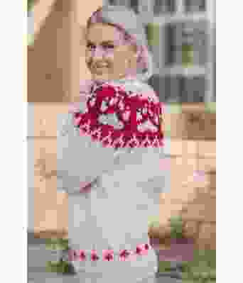 Naturhvit villmarksgenser med rødt og rosa mønster - Linka Neumann design VGHG0047