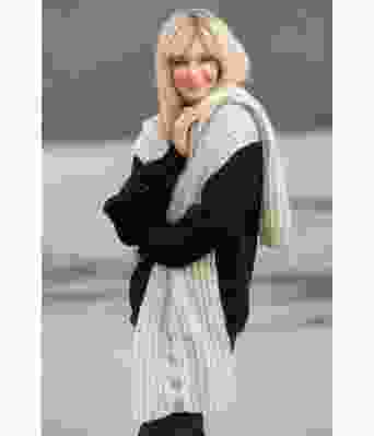 Sørland strikket skjerf / sjal til dame Kathrine Sørland - Viking 2034-8A