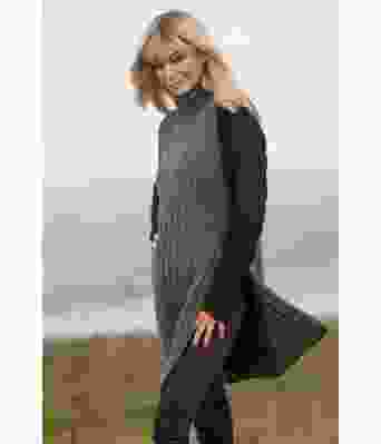 Vakker lang mørkt grå strikkevest Kathrine Sørland - Viking 2036-6