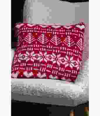 Fillipa strikket julepute med julemønster - Viking 2431-18